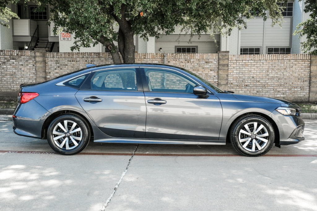 Used 2022 Honda Civic LX image 14