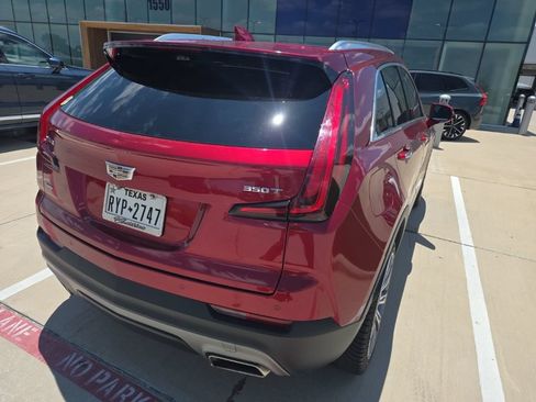 Used 2021 Cadillac XT4 Premium Luxury AWD/4WD image 5