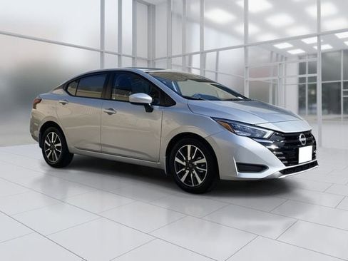 Used 2025 Nissan Versa SV w/ Trunk Package FWD image 6