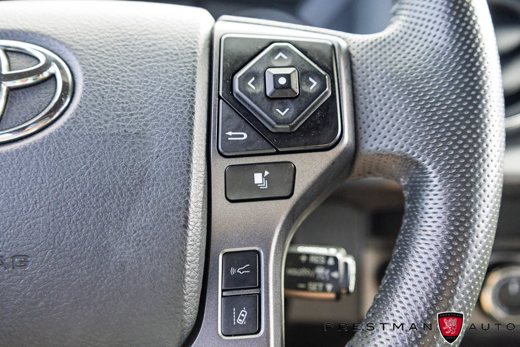Used 2023 Toyota Tacoma TRD Off-Road AWD/4WD image 30