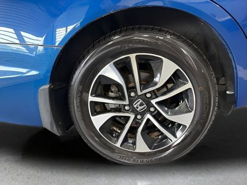 Used 2015 Honda Civic EX image 36