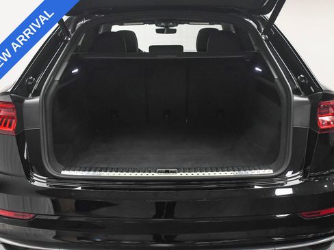 Used 2019 Audi Q8 Premium w/ Convenience Package image 7
