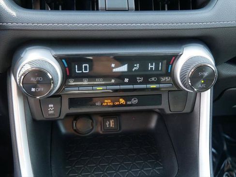 Certified 2025 Toyota RAV4 XLE image 20