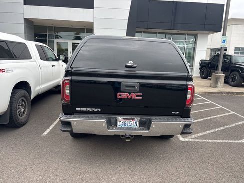 Used 2018 GMC Sierra 1500 SLT AWD/4WD image 5