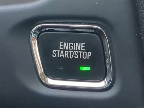 Used 2023 GMC Acadia SLT w/ Technology Package image 36