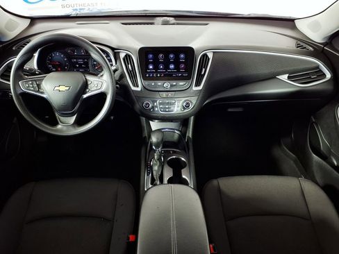 Used 2024 Chevrolet Malibu LT FWD image 13