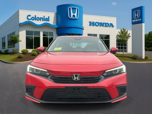 Used 2024 Honda Civic EX image 2