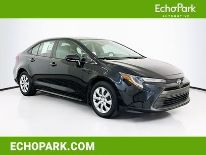 Used 2025 Toyota Corolla LE