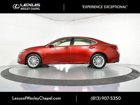 Used 2016 Lexus ES 350 image 10