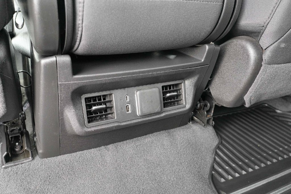 Used 2025 Chevrolet Silverado 2500 LT w/ Convenience Package AWD/4WD image 21
