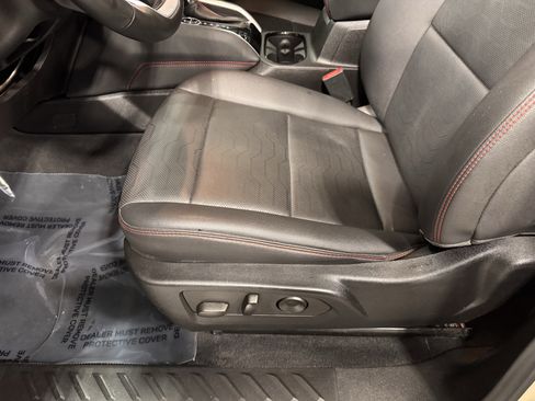 Used 2023 Chevrolet Colorado Z71 w/ Z71 Convenience Package 2 image 19