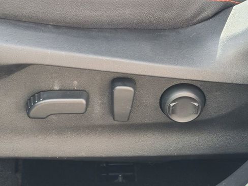 Used 2023 Subaru Forester Sport image 41