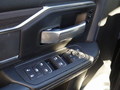 Used 2025 RAM 2500 Laramie image 13