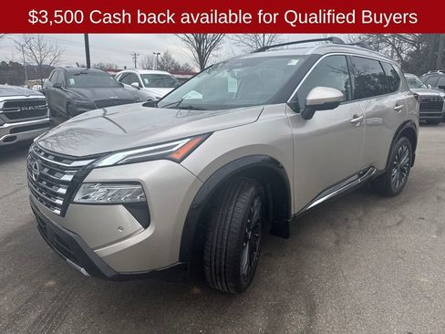 New 2026 Nissan Rogue Platinum w/ Platinum Premium Package image 3