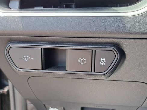 Used 2025 Kia K4 FWD image 15