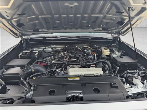 Used 2025 Toyota Tacoma SR RWD image 21