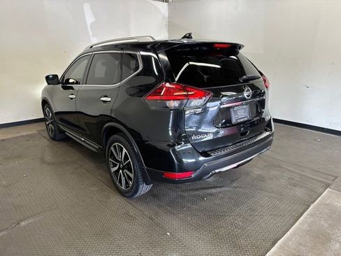 Used 2017 Nissan Rogue SL w/ SL Premium Package image 6