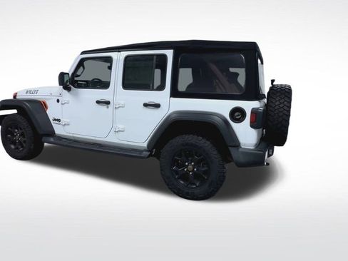 Used 2022 Jeep Wrangler Unlimited Sport image 9
