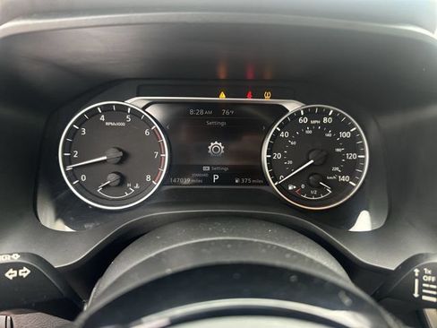 Used 2021 Nissan Rogue SV w/ Premium Package FWD image 10