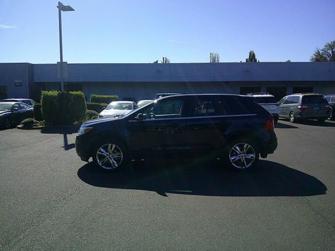 Used 2013 Ford Edge Limited AWD/4WD image 2