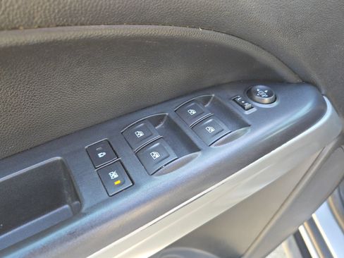 Used 2018 Chevrolet Colorado ZR2 AWD/4WD image 12