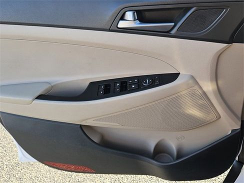 Used 2017 Hyundai Tucson Sport w/ Cargo Package image 34