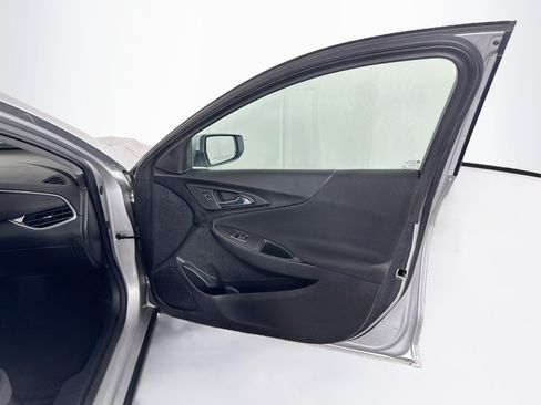 Used 2021 Chevrolet Malibu LT FWD image 29