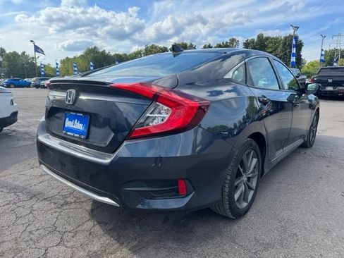Used 2019 Honda Civic EX image 2