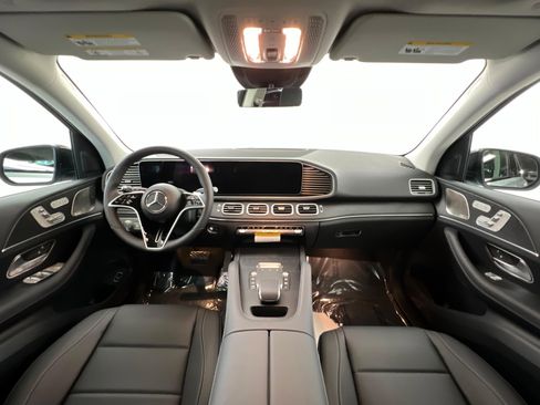 New 2026 Mercedes-Benz GLE 450 4MATIC image 9