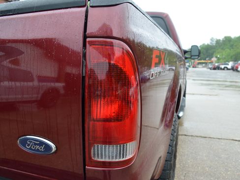 Used 2007 Ford F250 XLT AWD/4WD image 11