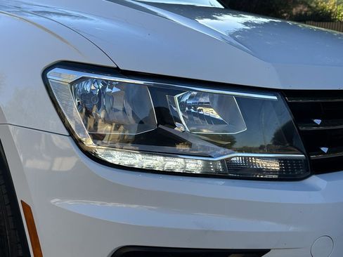 Used 2018 Volkswagen Tiguan S image 50