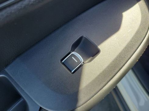 Certified 2023 Honda HR-V Sport image 15