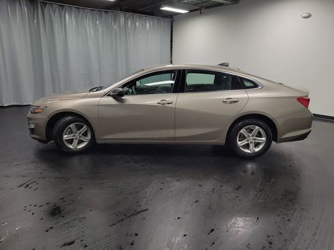 Used 2022 Chevrolet Malibu LS image 5