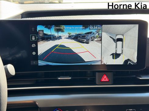 New 2026 Kia Carnival SX Prestige image 17