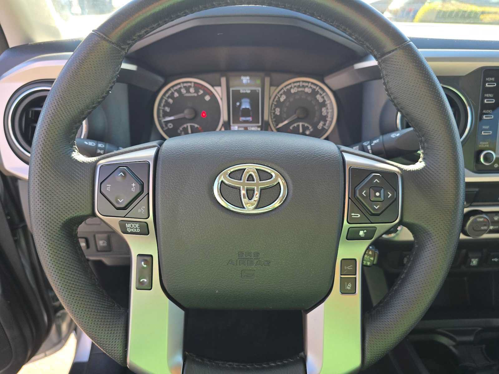 Certified 2023 Toyota Tacoma SR5 w/ Technology Package AWD/4WD image 22