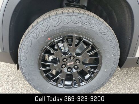 New 2026 GMC Acadia AT4 w/ Super Cruise Package image 34