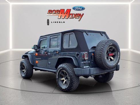 Used 2018 Jeep Wrangler Unlimited Sport S AWD/4WD image 7