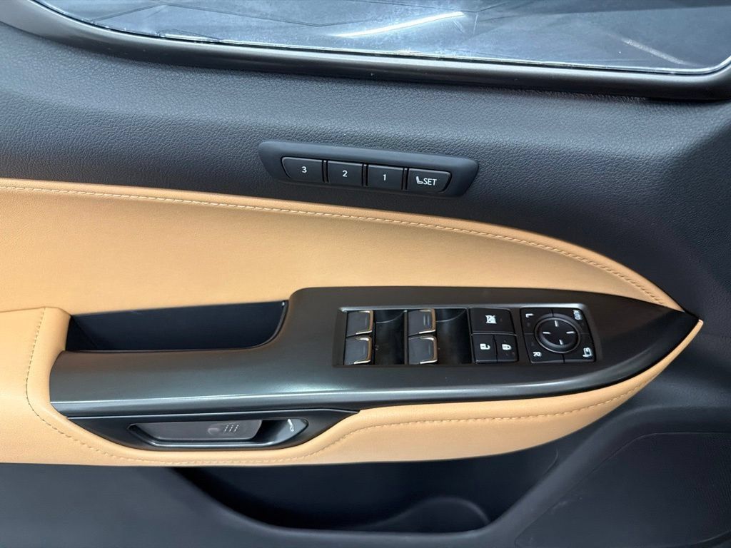 Used 2025 Lexus NX 350 AWD w/ Accessory Package (2T) image 20