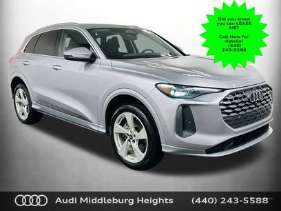 Certified 2025 Audi Q5 2.0T Premium Plus w/ Premium Plus