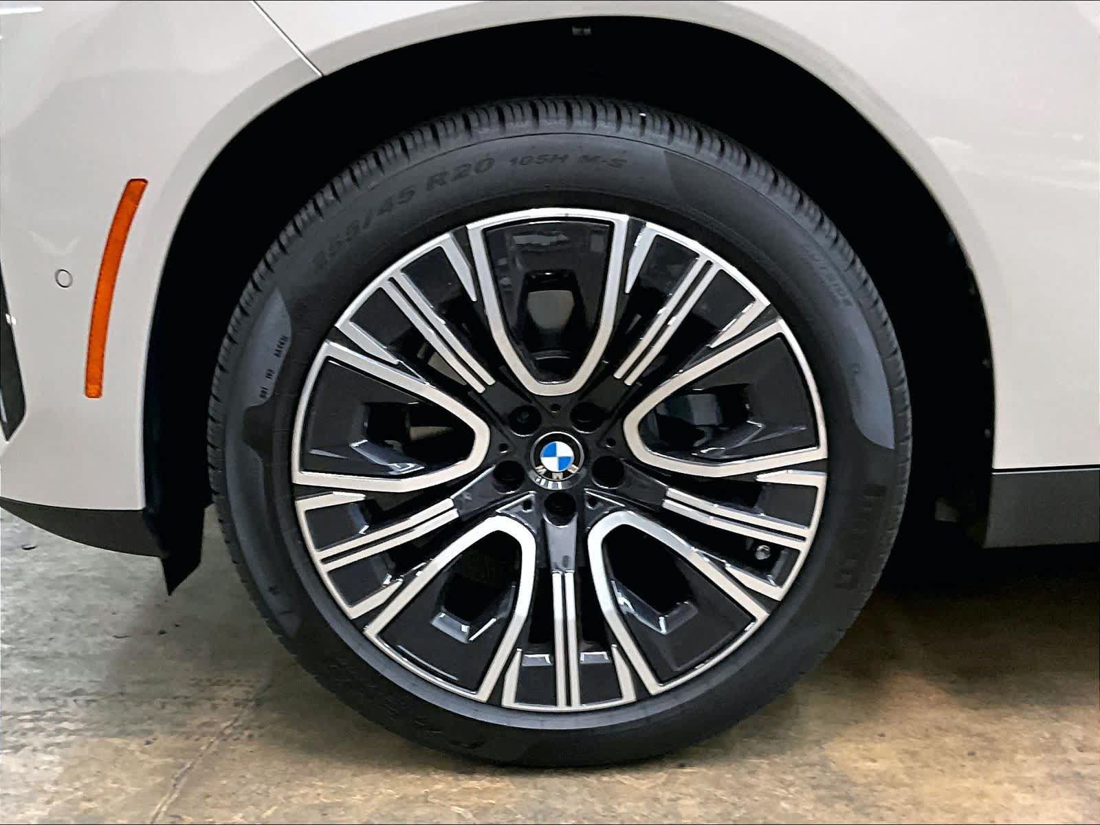 Used 2026 BMW X3 xDrive30i w/ Premium Package AWD/4WD image 13