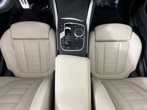 Used 2024 BMW M440i w/ Premium Package image 16