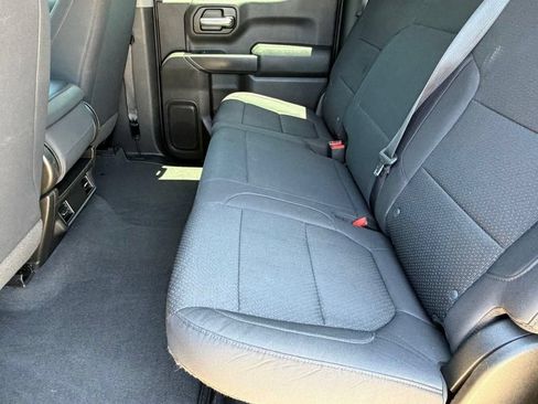 Used 2019 Chevrolet Silverado 1500 Custom w/ Custom Value Package RWD image 14