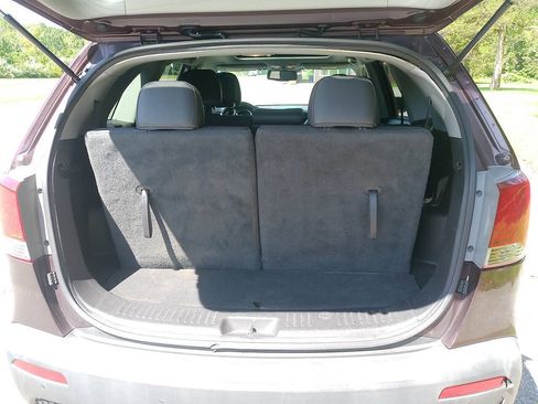 Used 2011 Kia Sorento EX w/ Premium Pkg AWD/4WD image 11