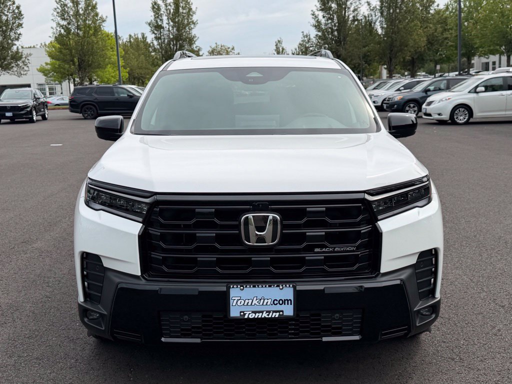 New 2026 Honda Pilot Black Edition image 3