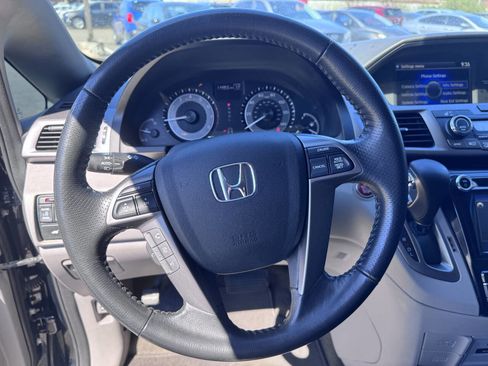 Used 2015 Honda Odyssey EX-L image 19