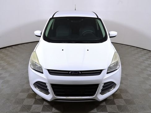 Used 2015 Ford Escape SE FWD image 4