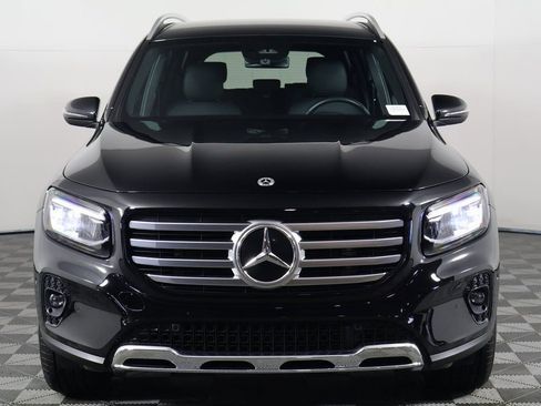 Certified 2025 Mercedes-Benz GLB 250 4MATIC image 2