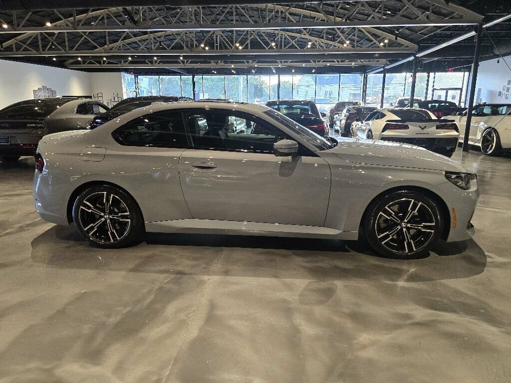 Used 2026 BMW 230i xDrive Coupe AWD/4WD image 4