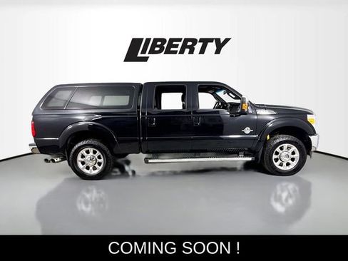 Used 2016 Ford F250 Lariat w/ Lariat Ultimate Package image 8