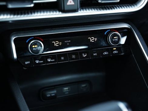 Used 2024 Kia K5 LXS image 37